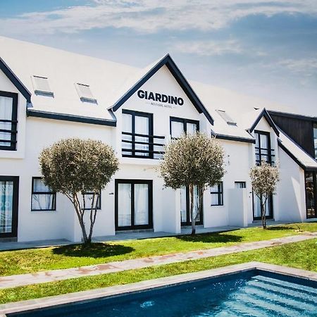 Giardino Boutique Hotel 스바코프문트 외부 사진