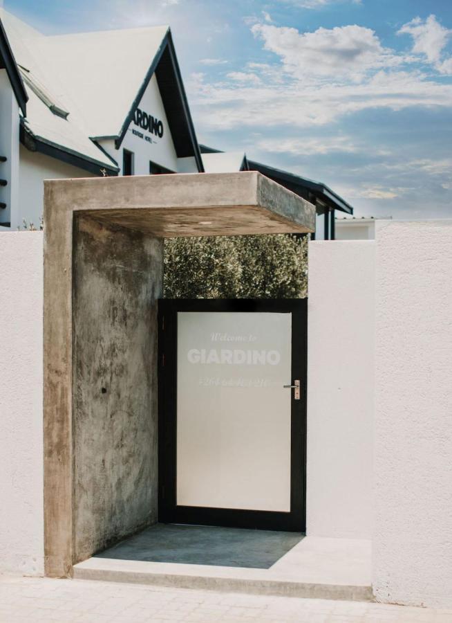 Giardino Boutique Hotel 스바코프문트 외부 사진