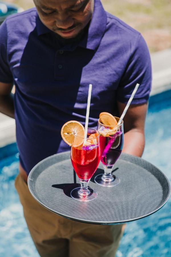 Giardino Boutique Hotel 스바코프문트 외부 사진
