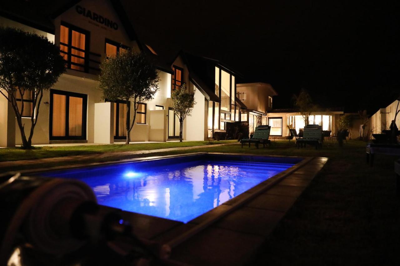 Giardino Boutique Hotel 스바코프문트 외부 사진