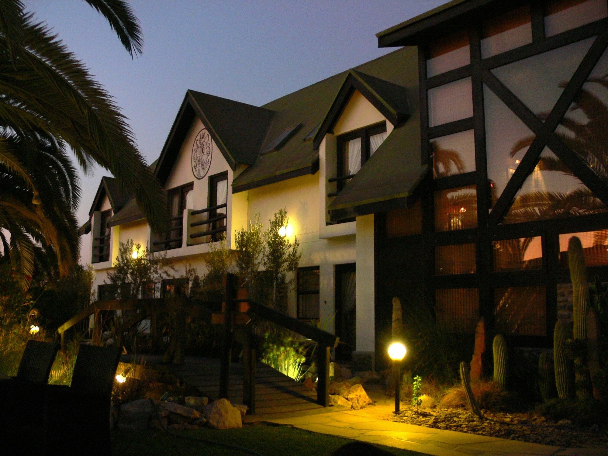 Giardino Boutique Hotel 스바코프문트 외부 사진